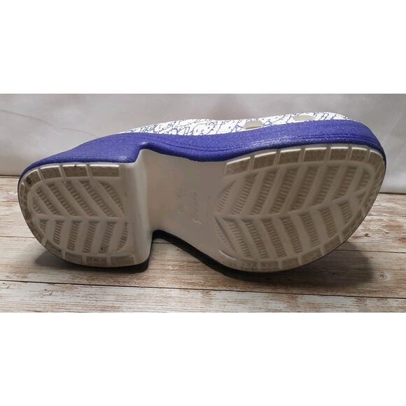 Hello Kitty Siren Crocs 50th Anniversary Womens 8 Chunky Heels Whimsical Funky - Picture 12 of 14